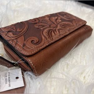 Born Concept Wallet